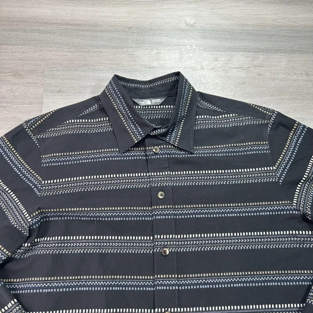 The North Face Shirt Mens Large Black‎ Stripe Long Sleeve Button Up Casual